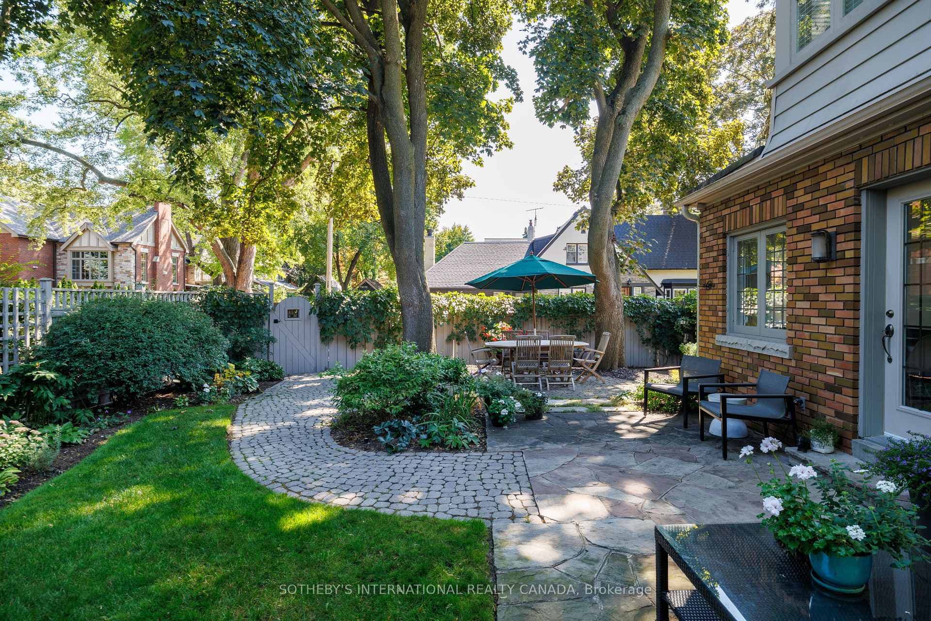 79 Willingdon Boulevard photo 44