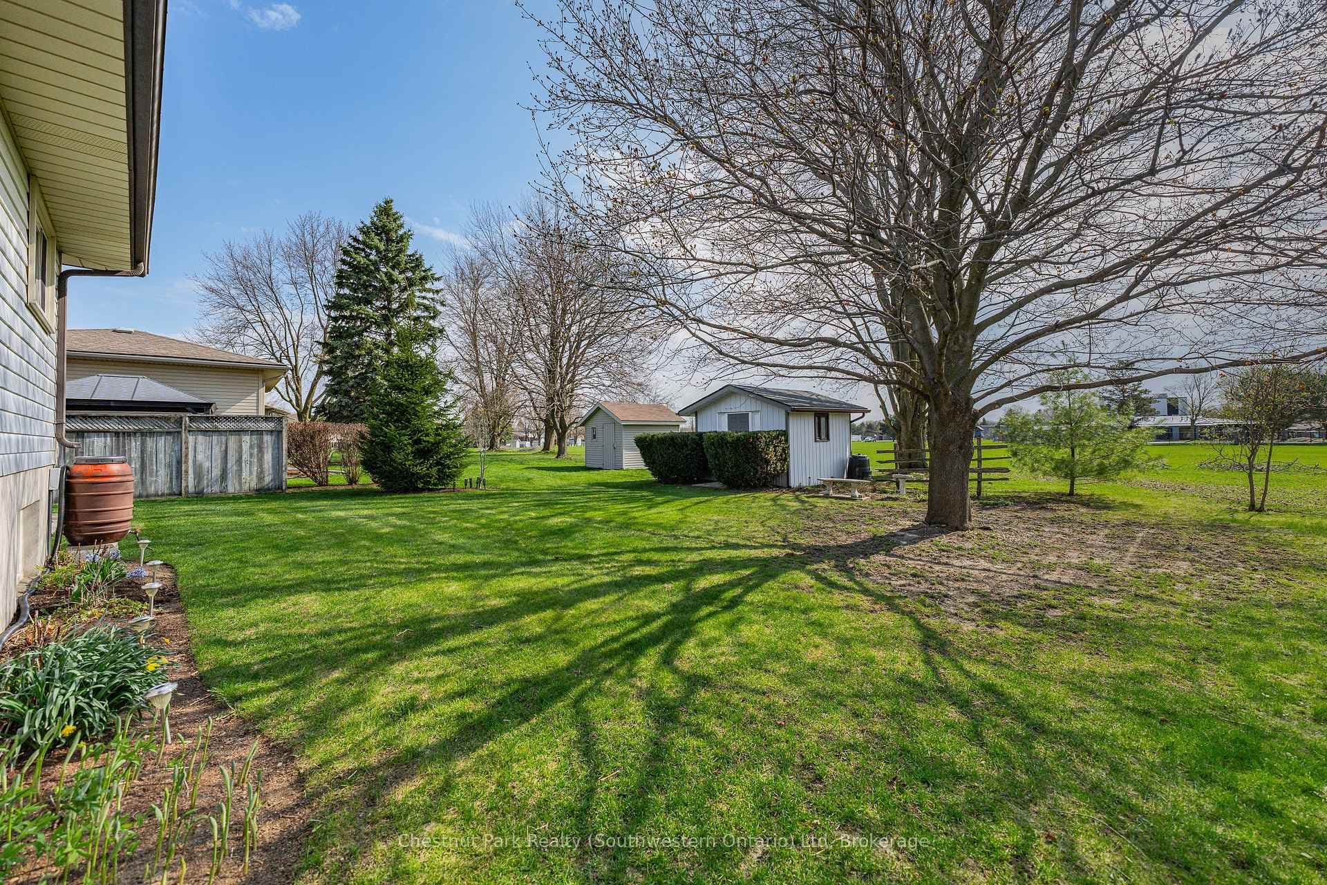 157 ORIOLE Parkway photo 46