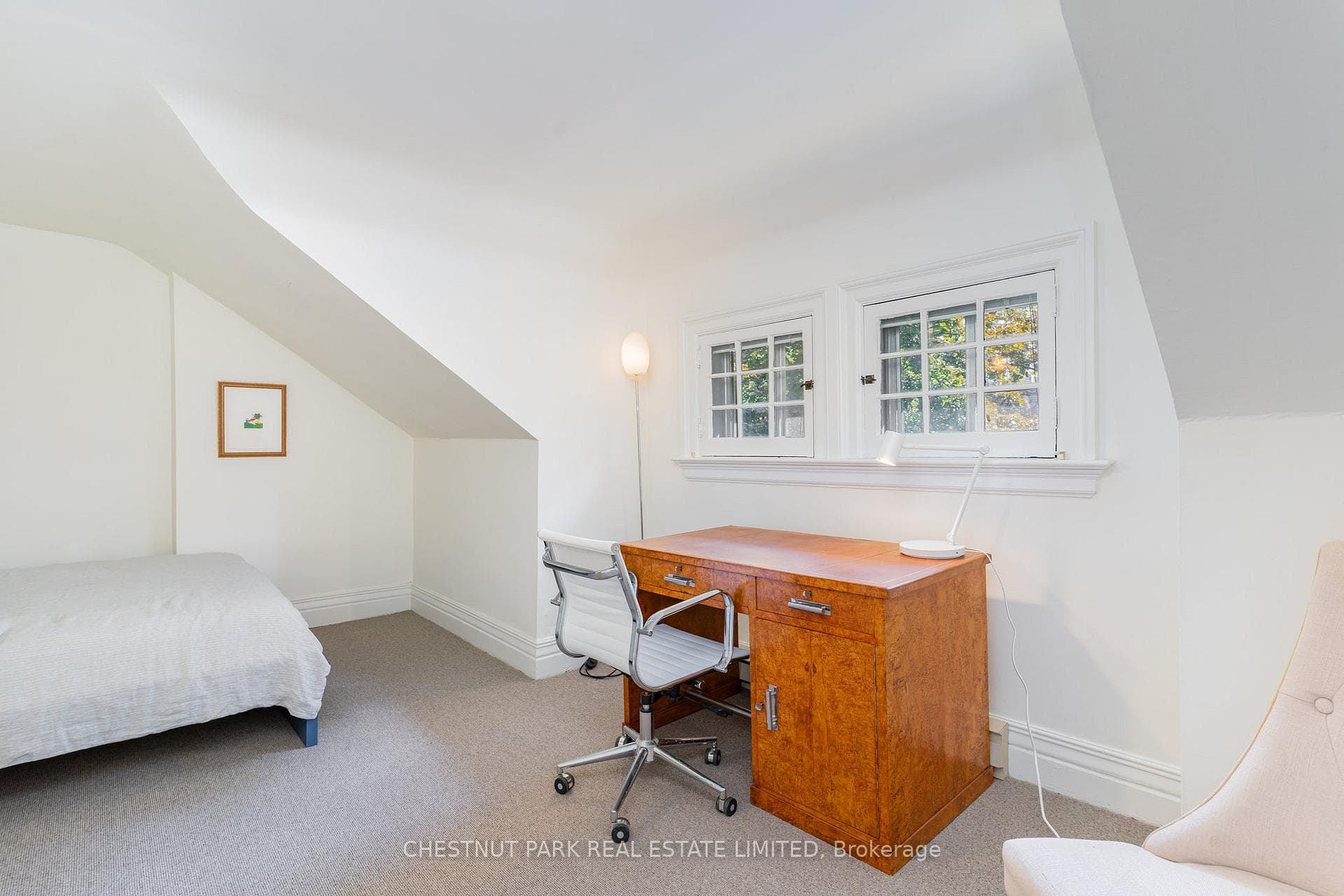36 Tranby Avenue photo 20
