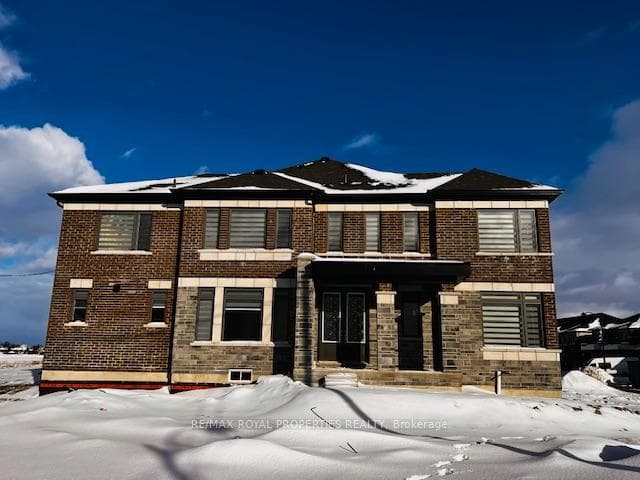 52 Butler Boulevard photo 1