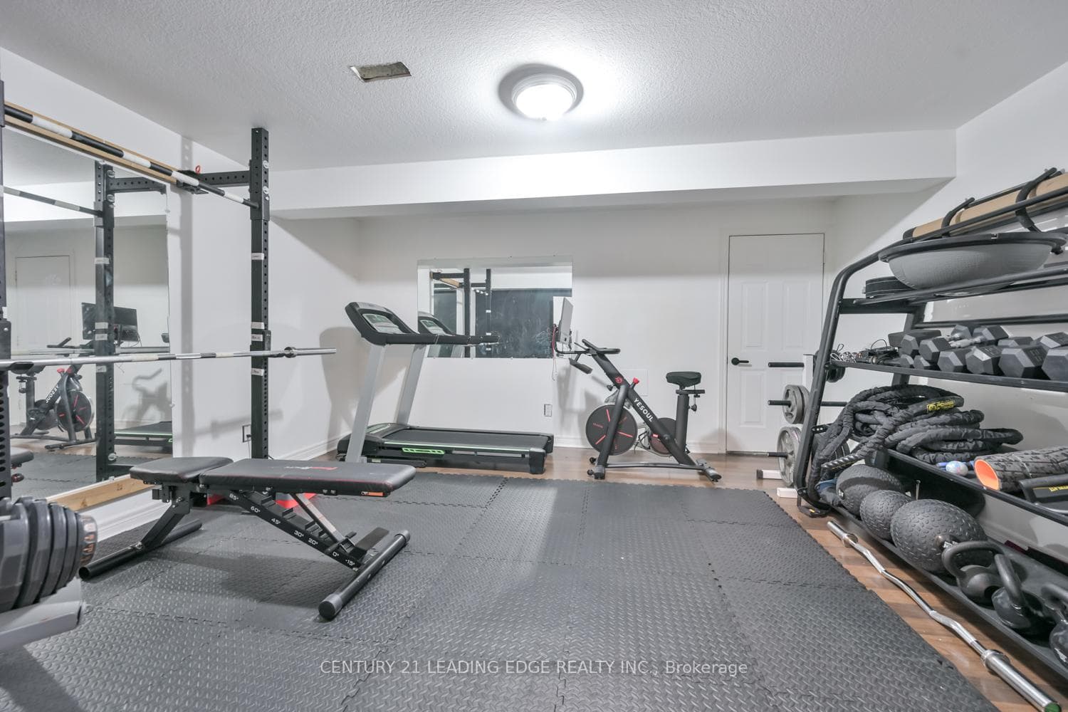 2172 Headon Road photo 42