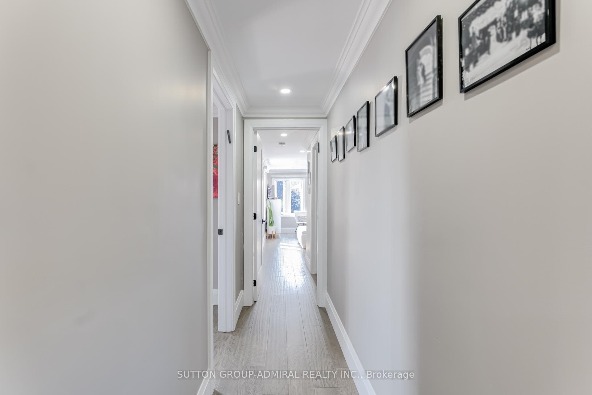 37 Charlton Crescent photo 14