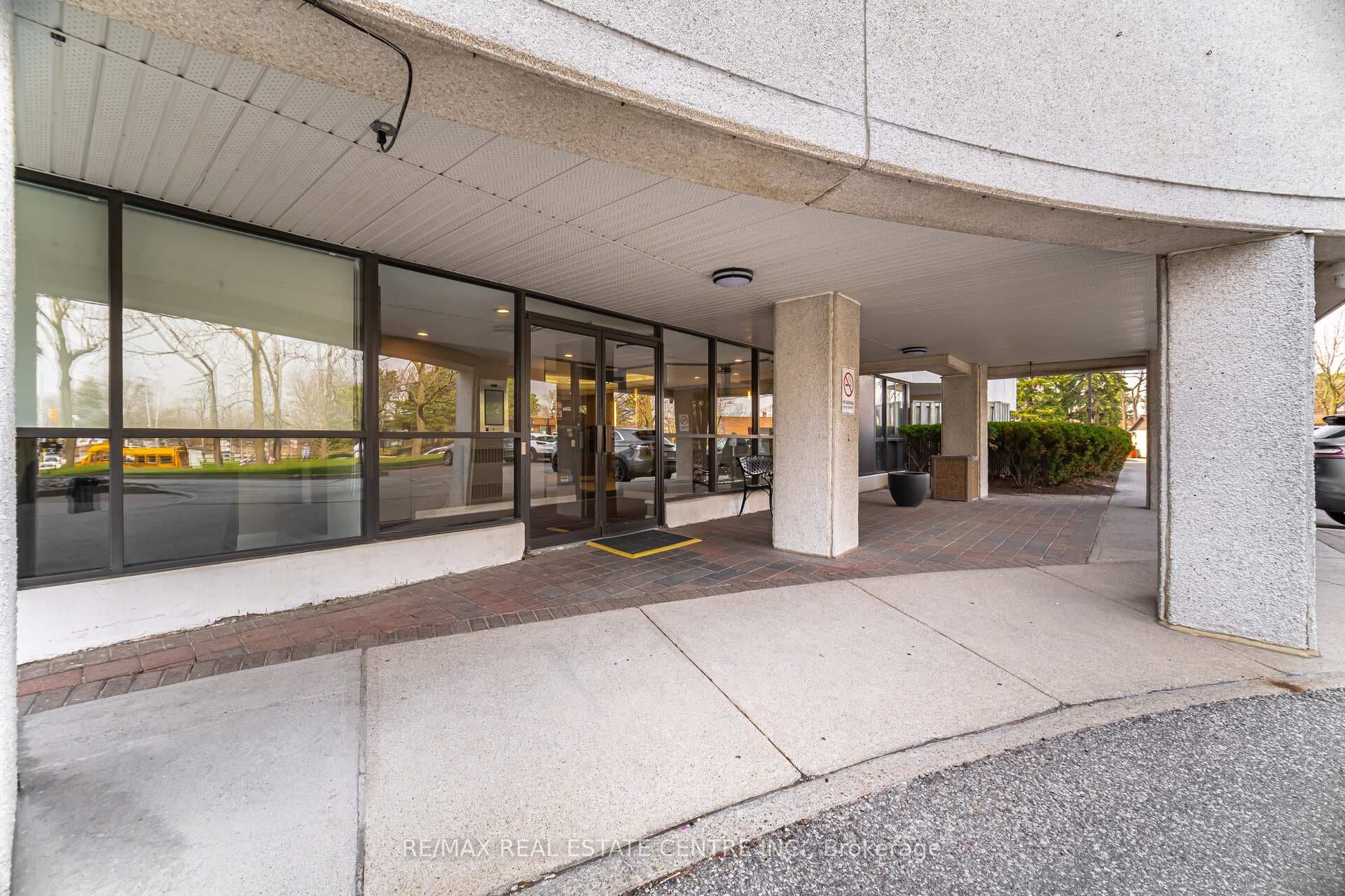 1111 Bough Beeches Boulevard Unit 103 photo 2