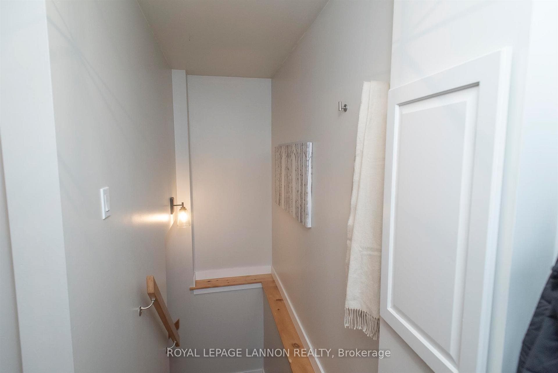 253 Kenogami Avenue photo 29