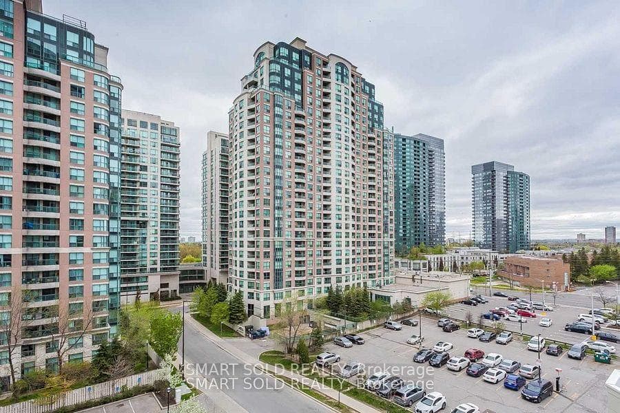 5508 Yonge Street Unit 706 photo 2