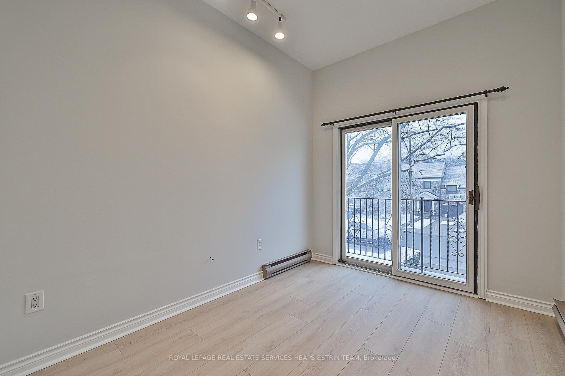 27 Southlea Avenue photo 26
