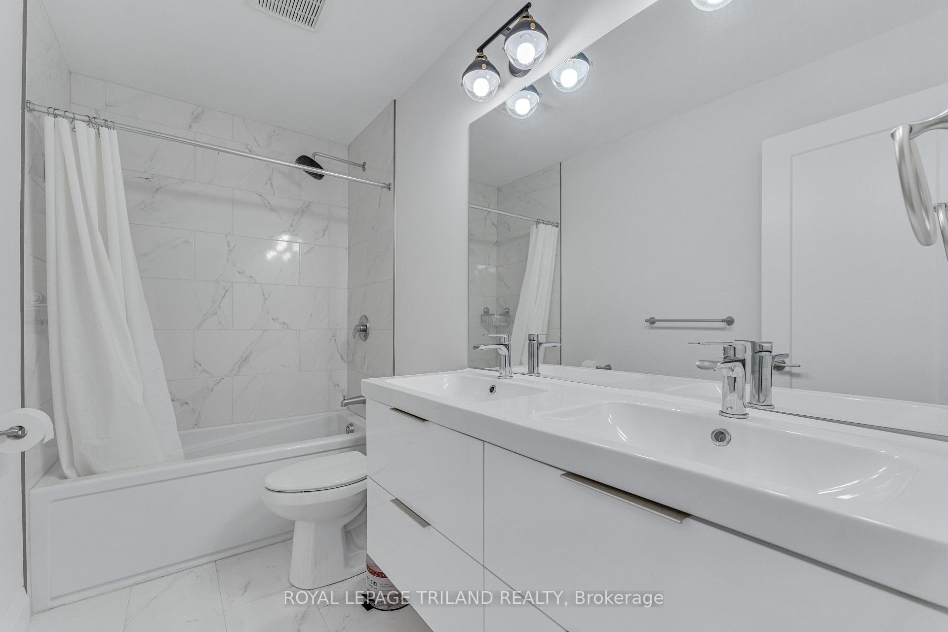 1719 Applerock Avenue photo 15