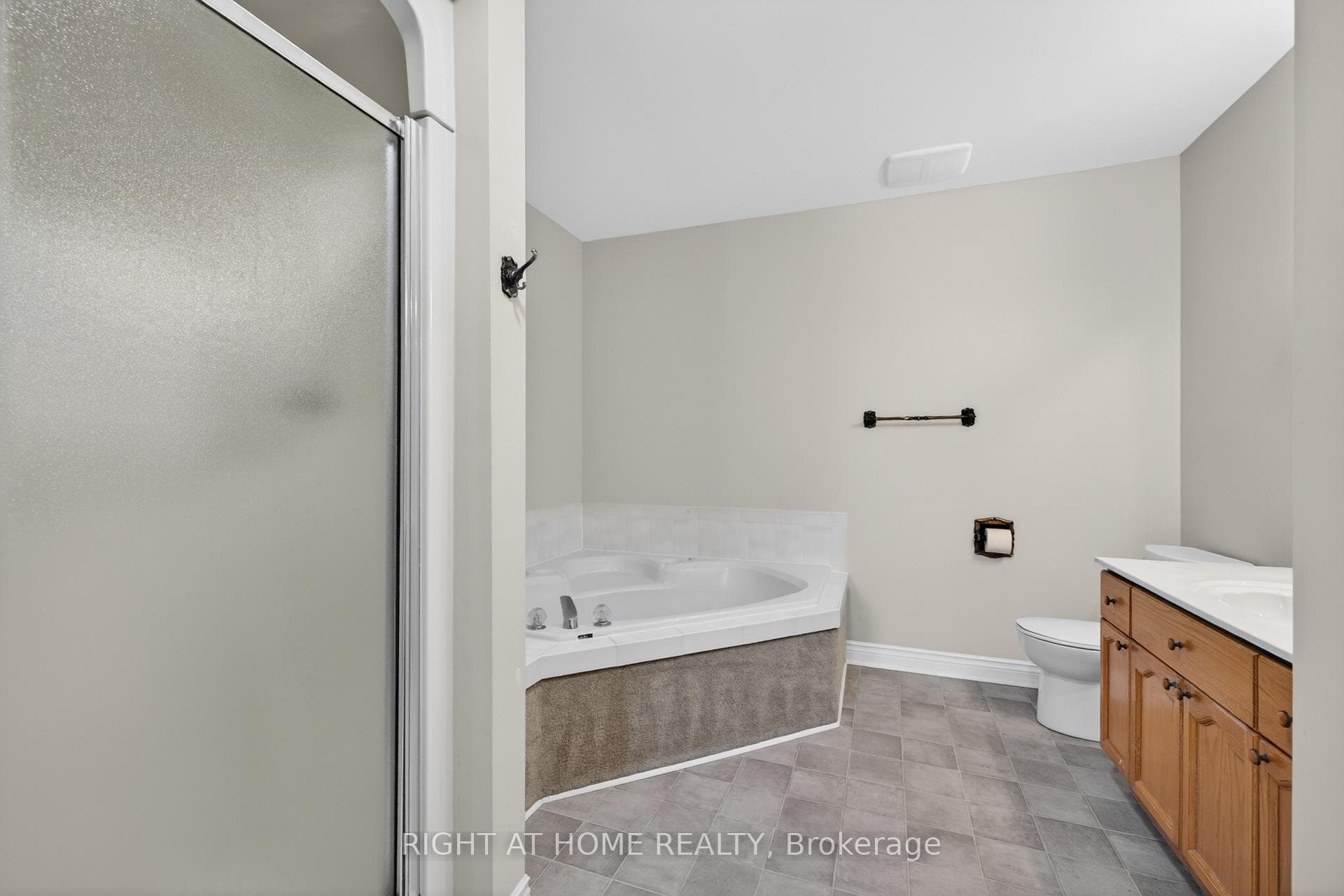 308 Conway Drive Unit 14 photo 25