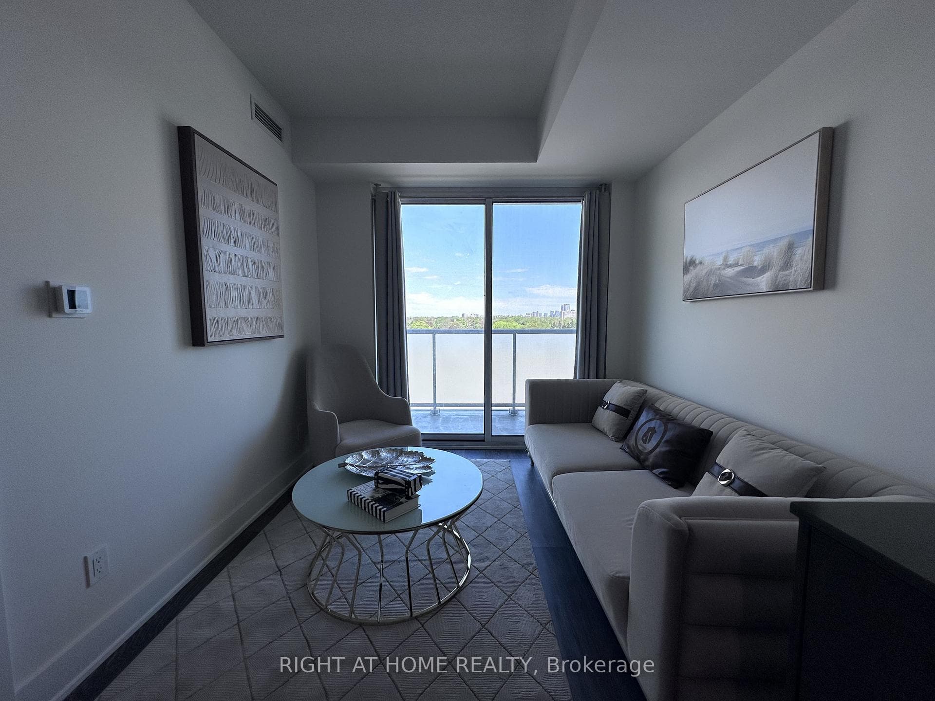 188 Fairview Mall Drive Unit 720 photo 11