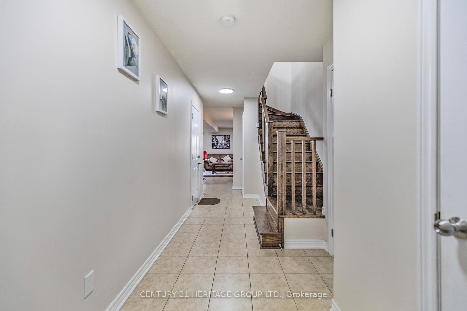 71 Waterbridge Street photo 9