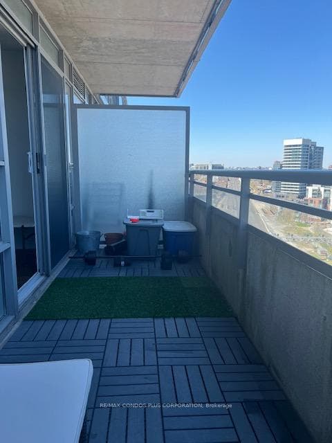 38 Joe Shuster Way Unit 1521 photo 16