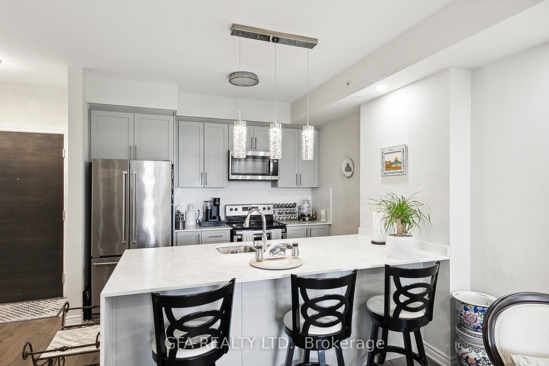 150 Oak Park Boulevard Unit 305 photo 16