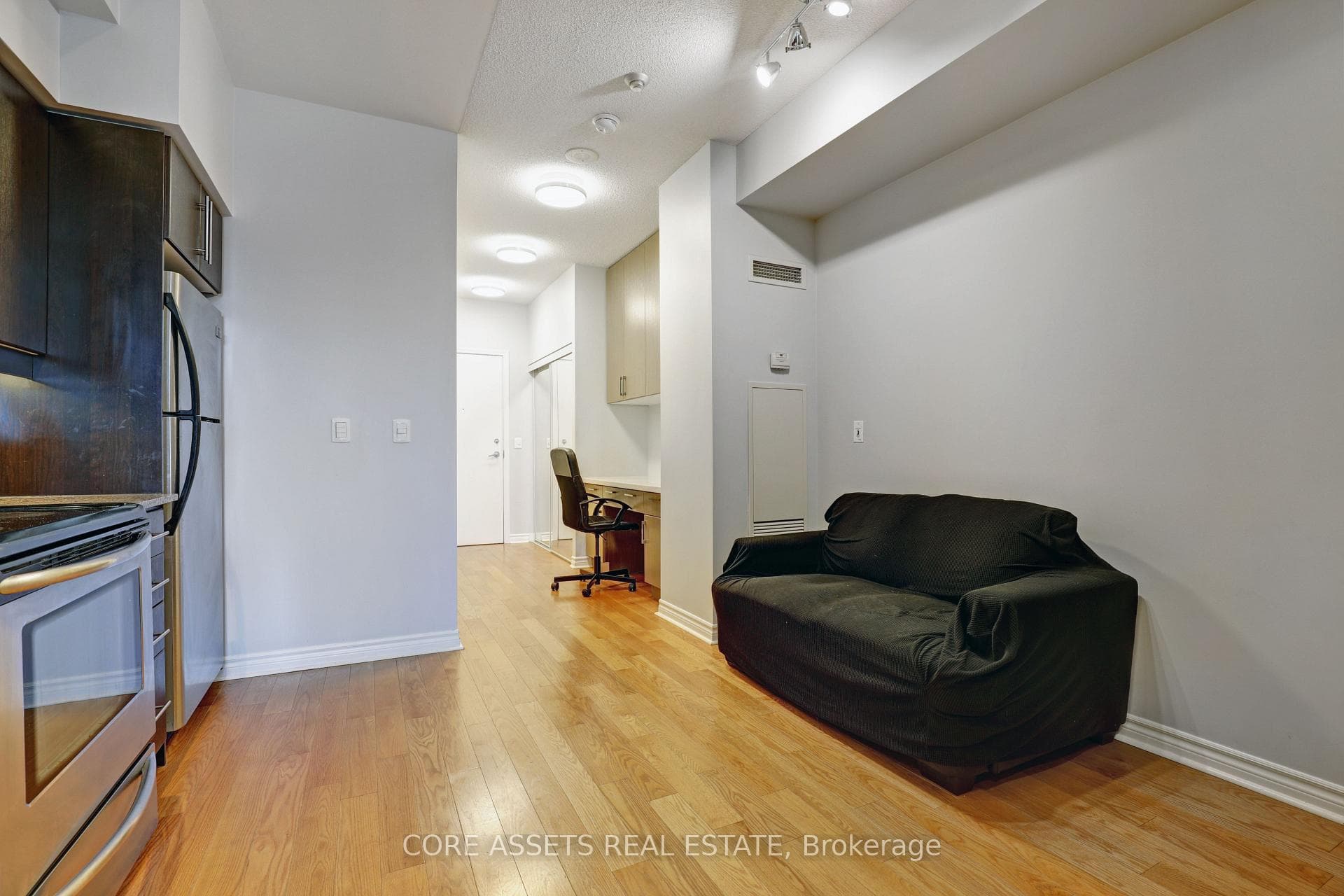2885 Bayview Avenue Unit 316 photo 12