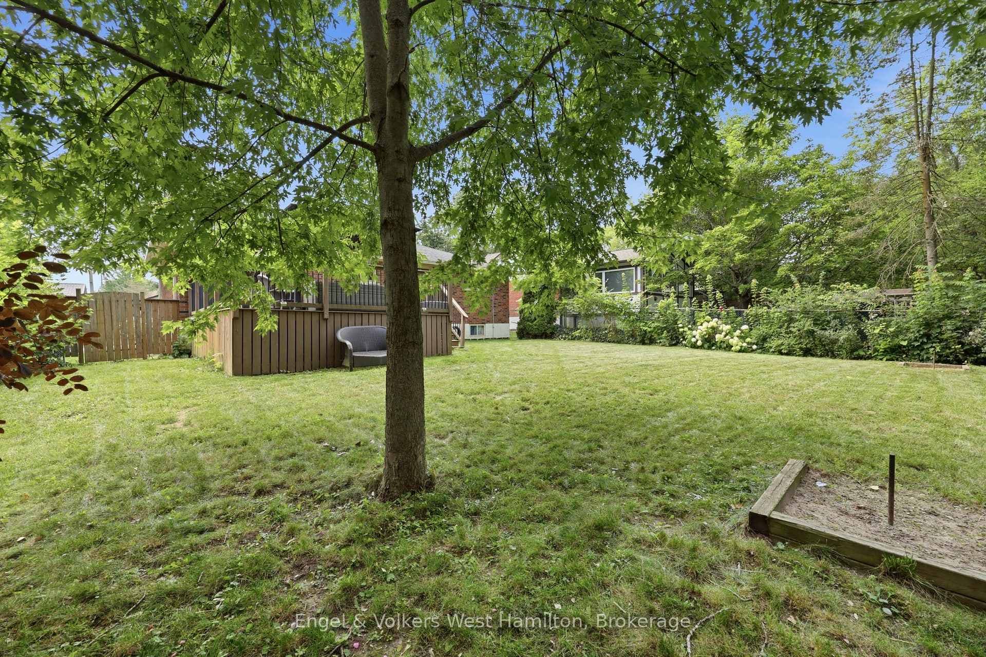 30 Laird Street photo 37