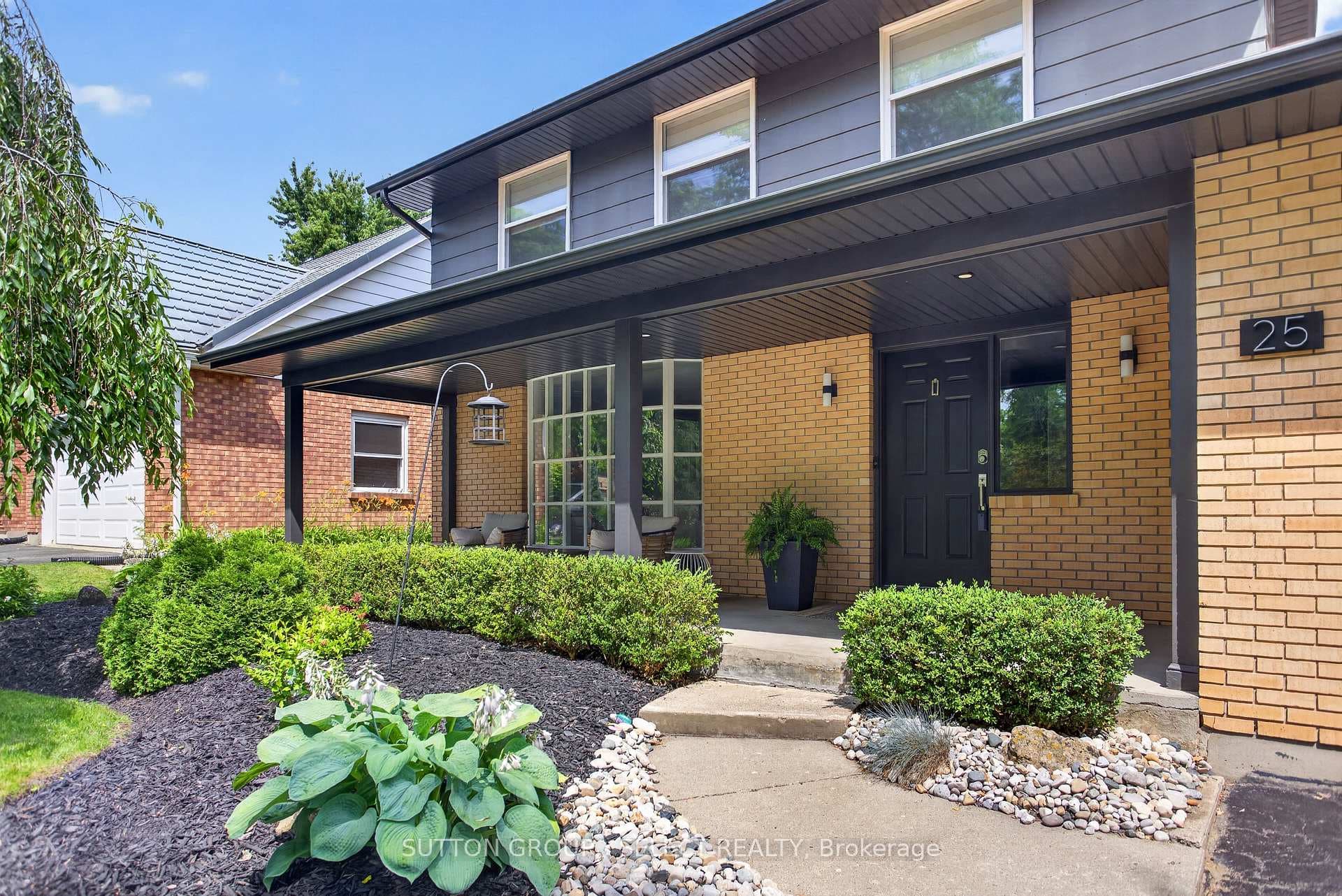 25 Havenridge Crescent photo 6