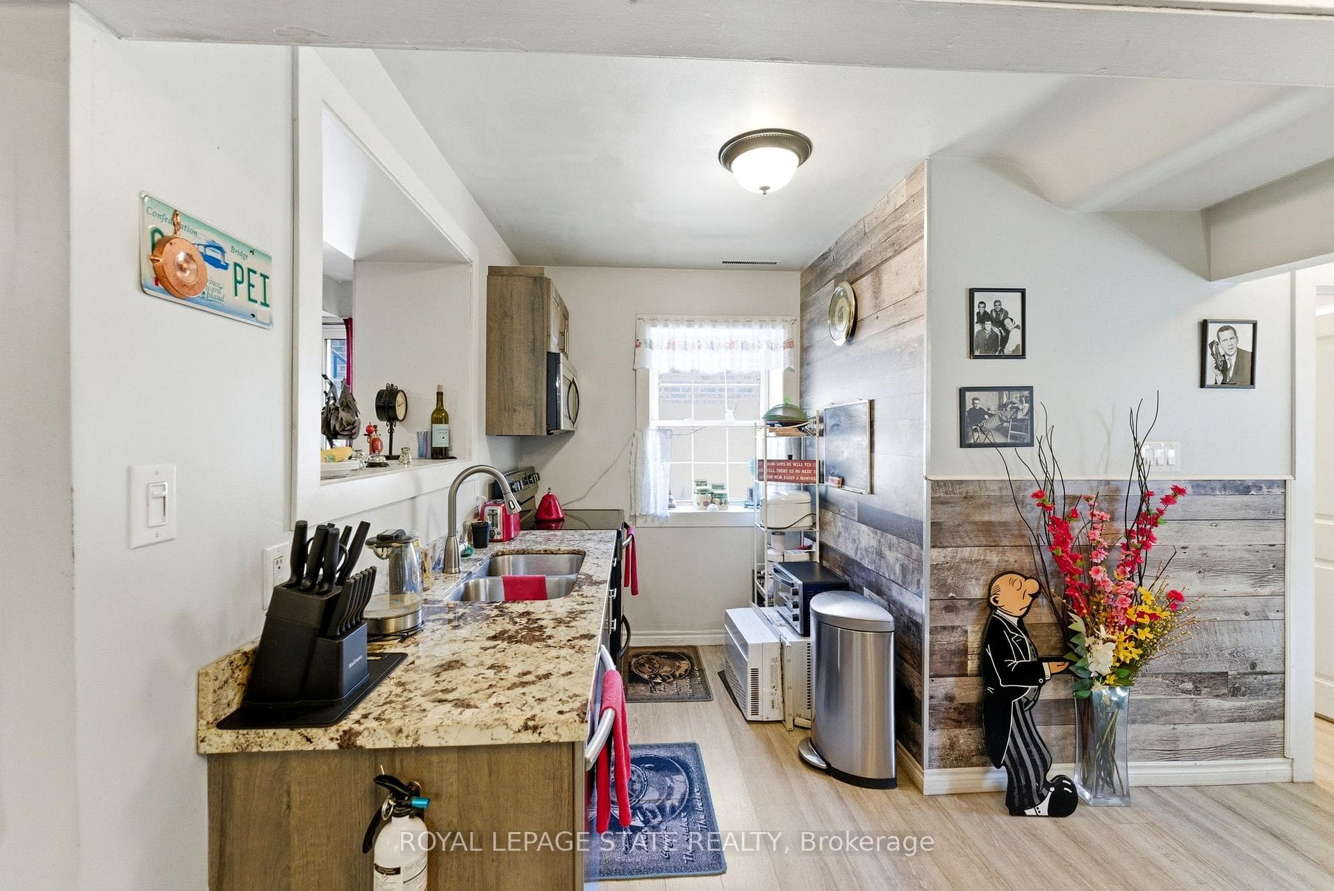 1745 King Street photo 24