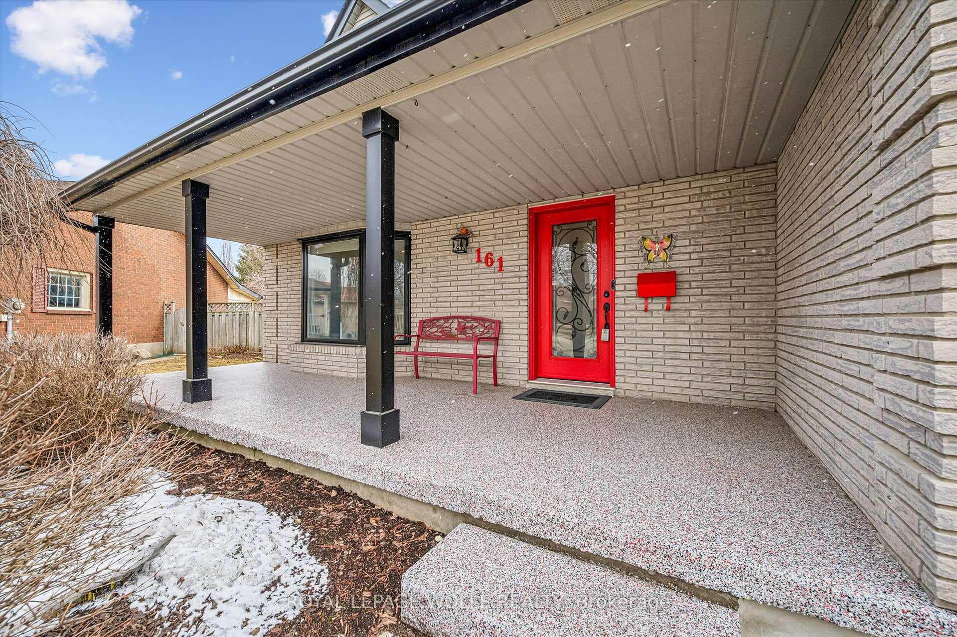 161 Ambleside Court photo 6