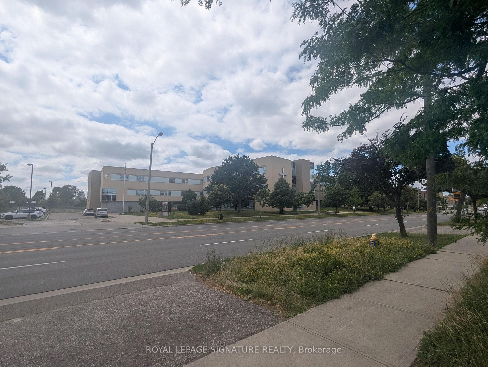 2159 Kipling Avenue Unit 2 photo 12