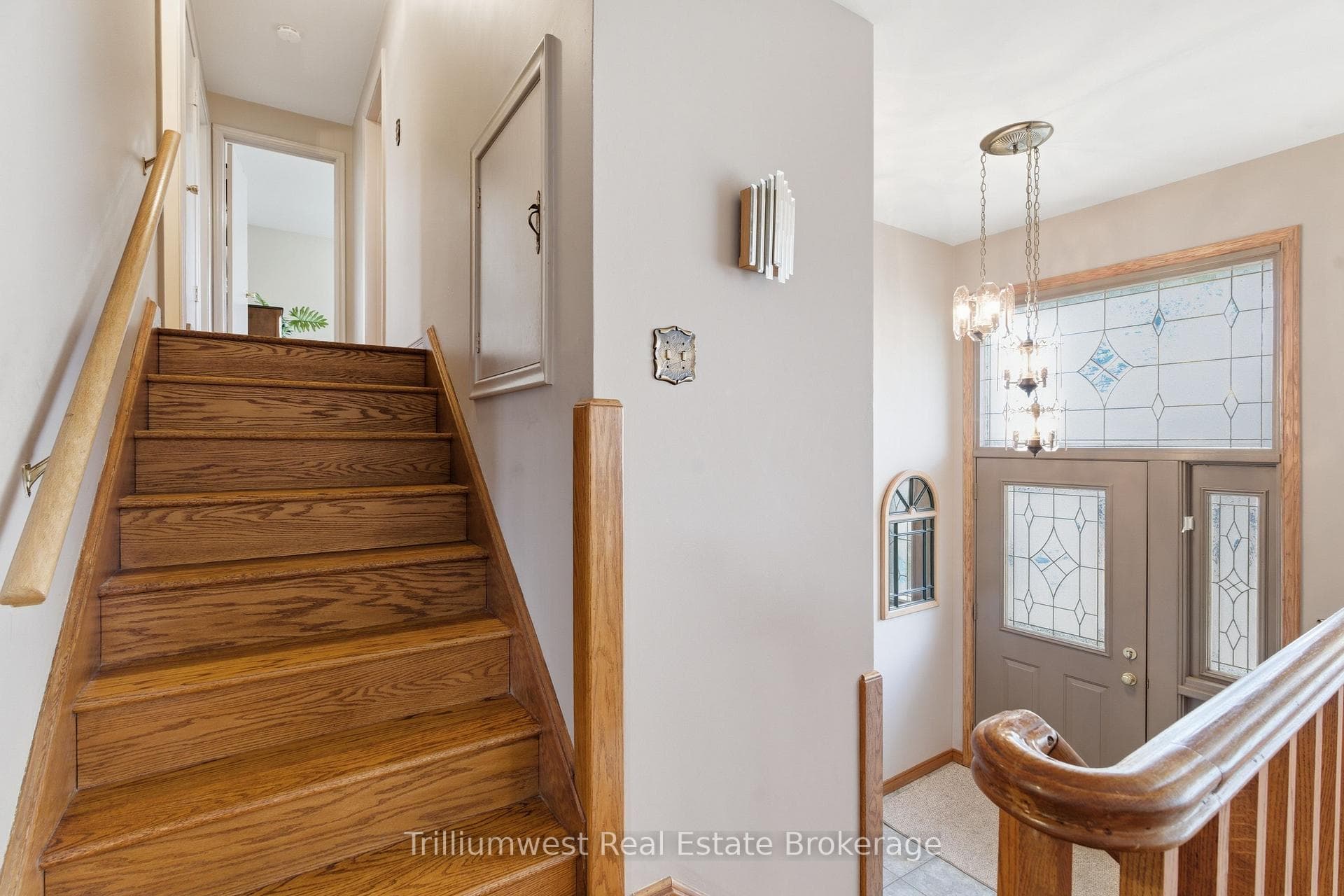 135 Burbank Road photo 19