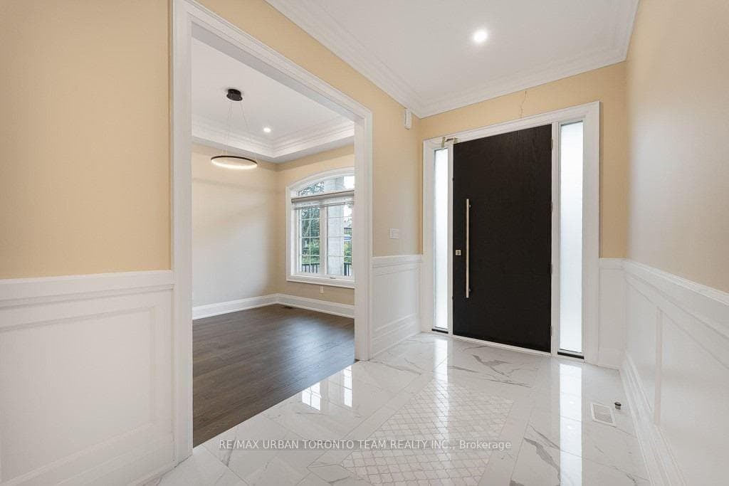 31 Brumwell Street photo 3