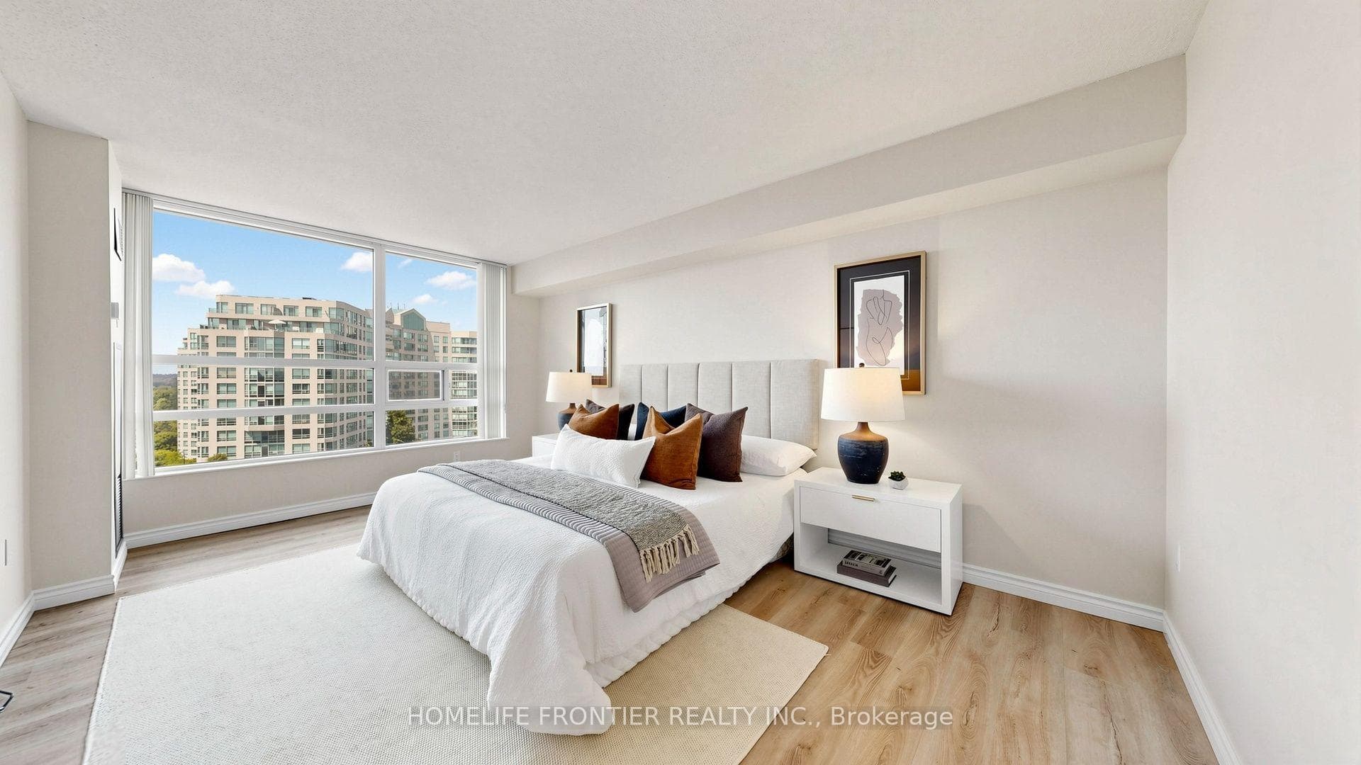 7825 Bayview Avenue Unit 1016 photo 17