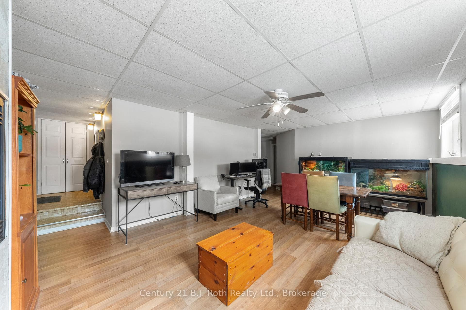 60 Lepage Drive photo 34