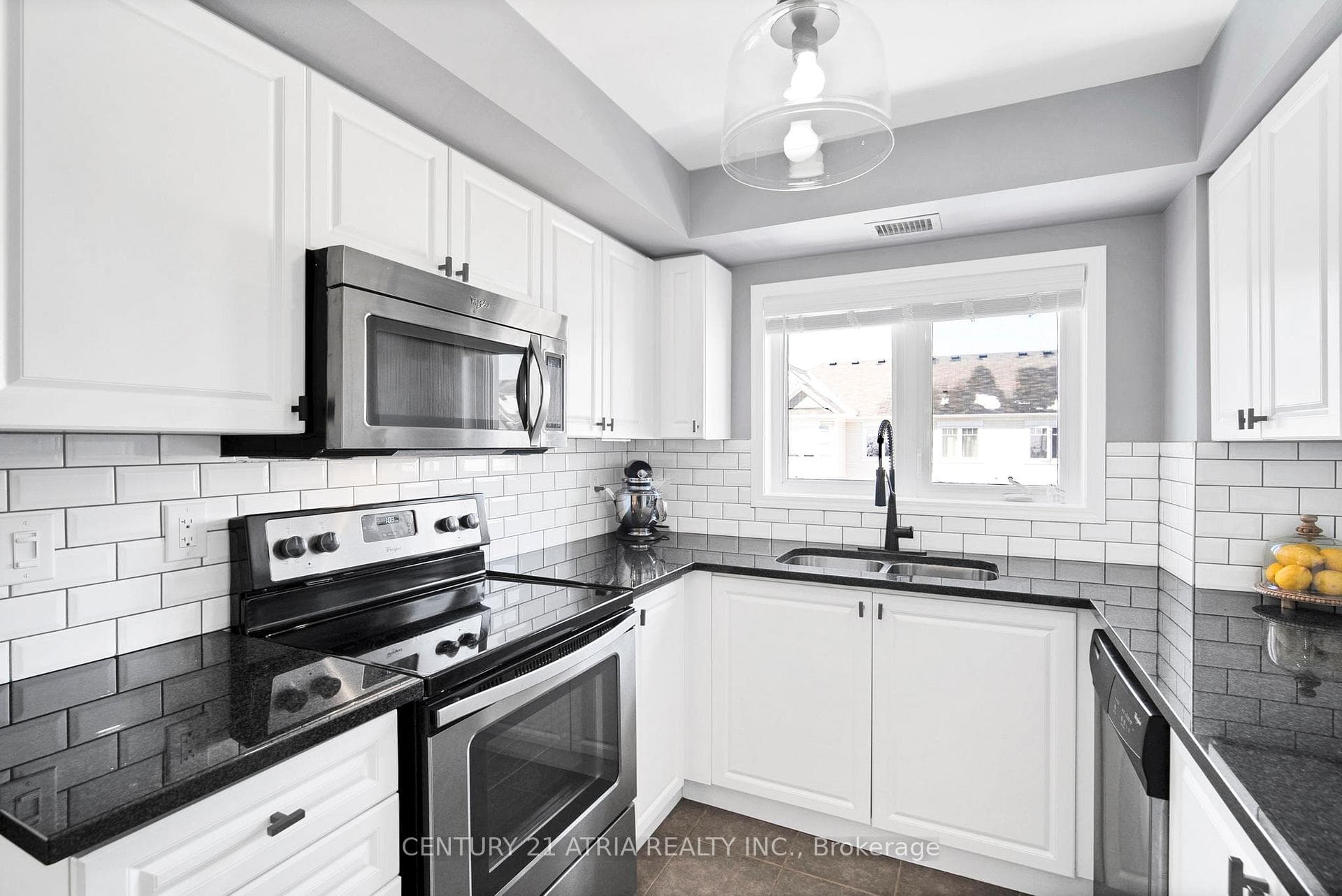 1005 Nadalin Heights Unit 310 photo 4