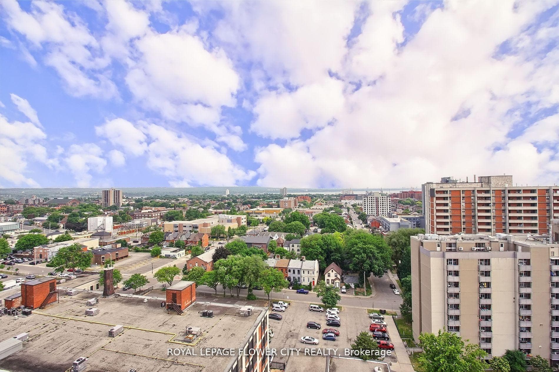 212 King William Street Unit 1011 photo 25