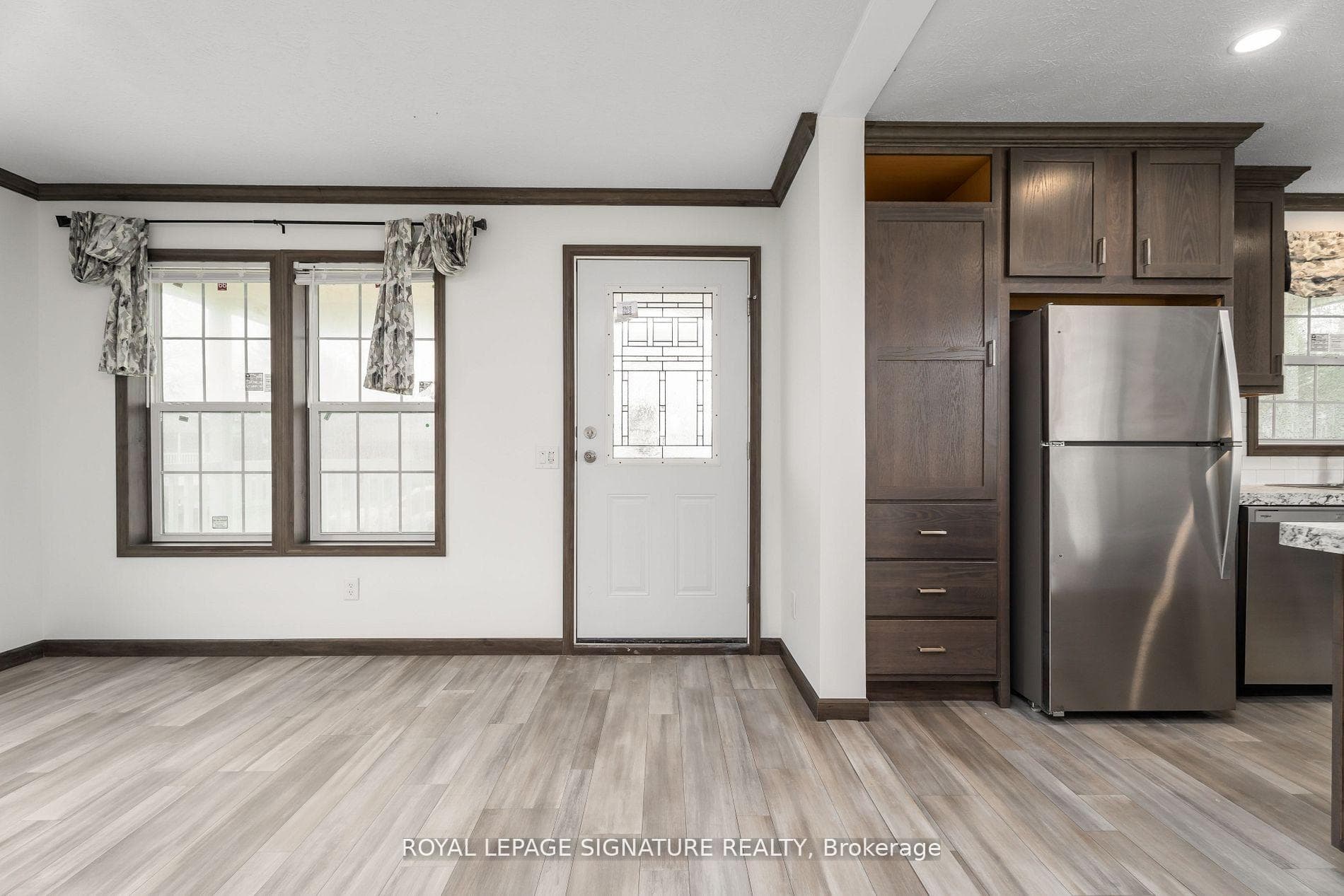 12 Briarwood Place photo 4