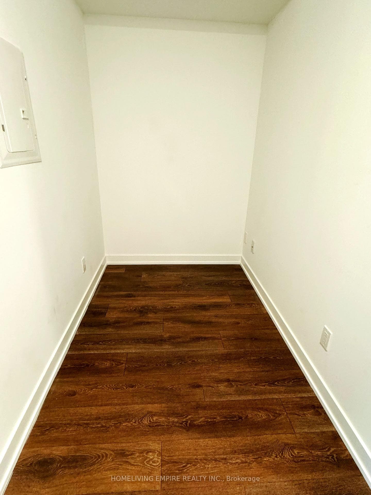 501 Yonge Street Unit 2013 photo 4
