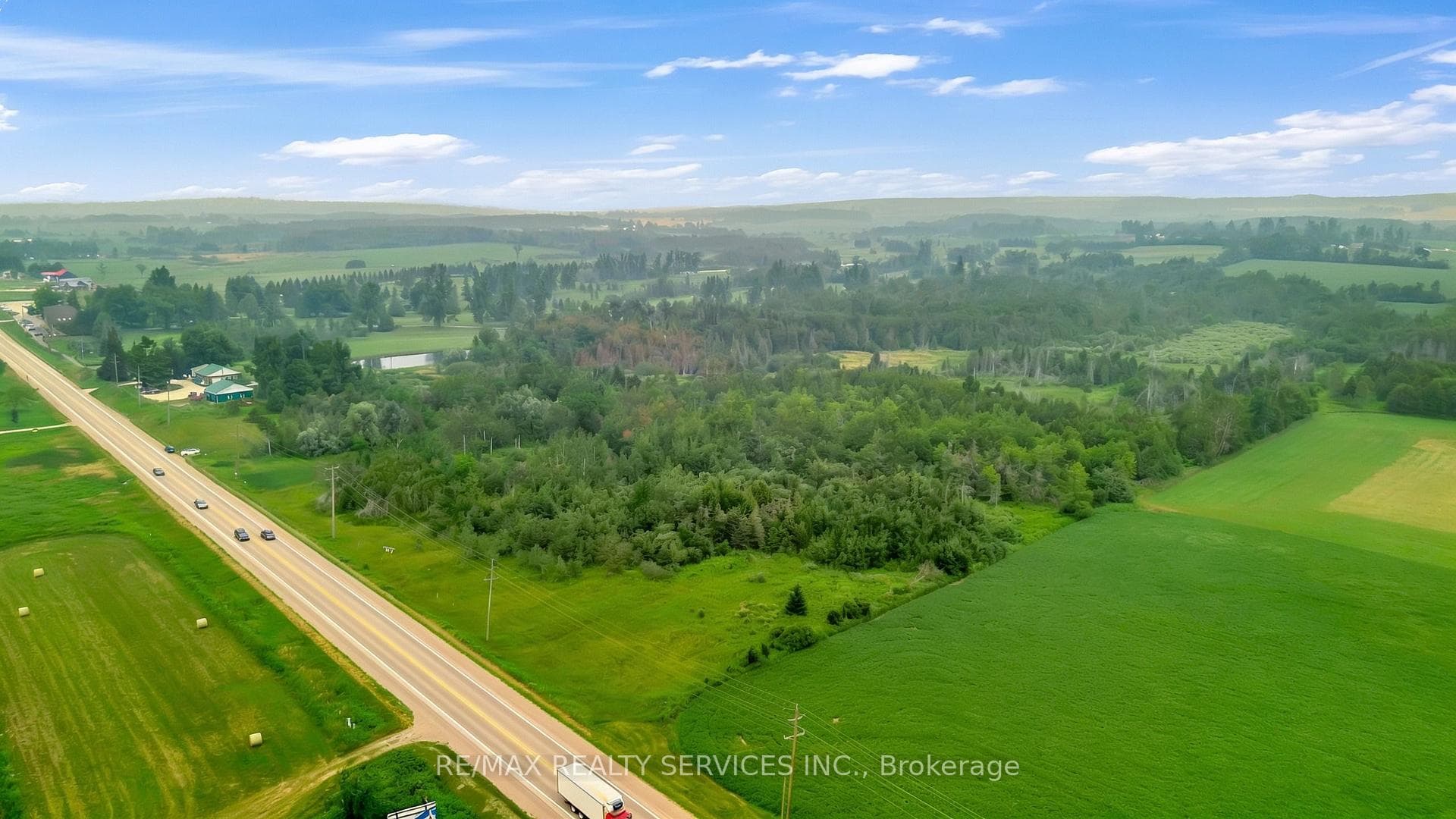 516375 Dufferin County 124 Road photo 7