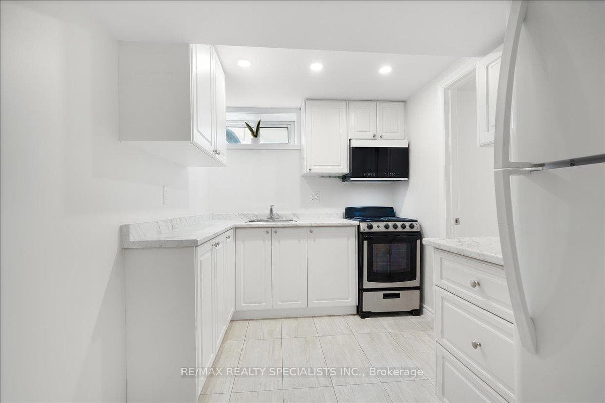 56 Nash Road photo 24