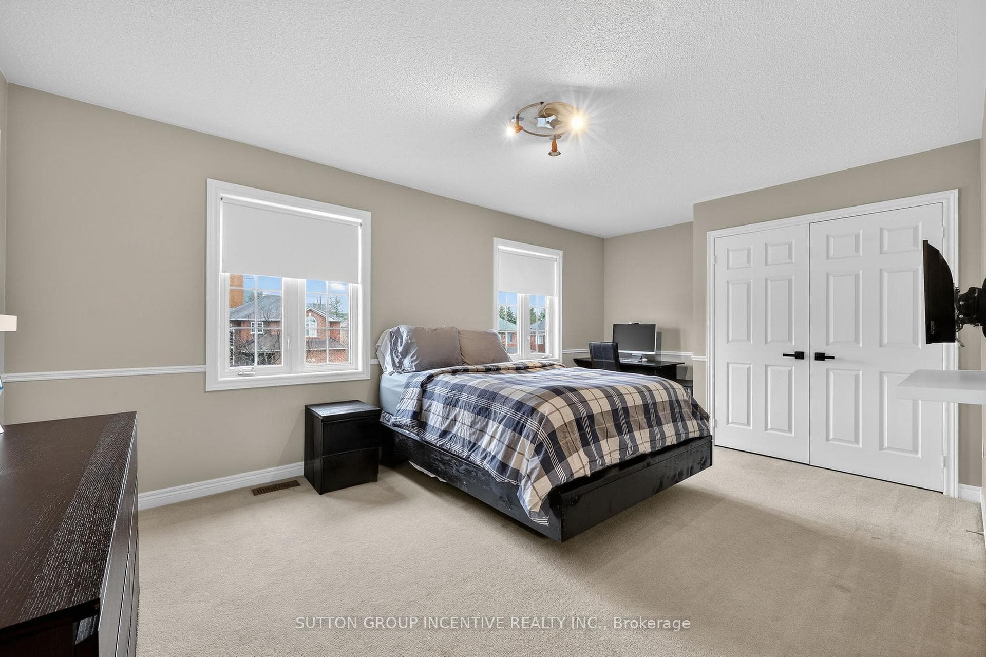 26 Prince Of Wales Drive photo 22