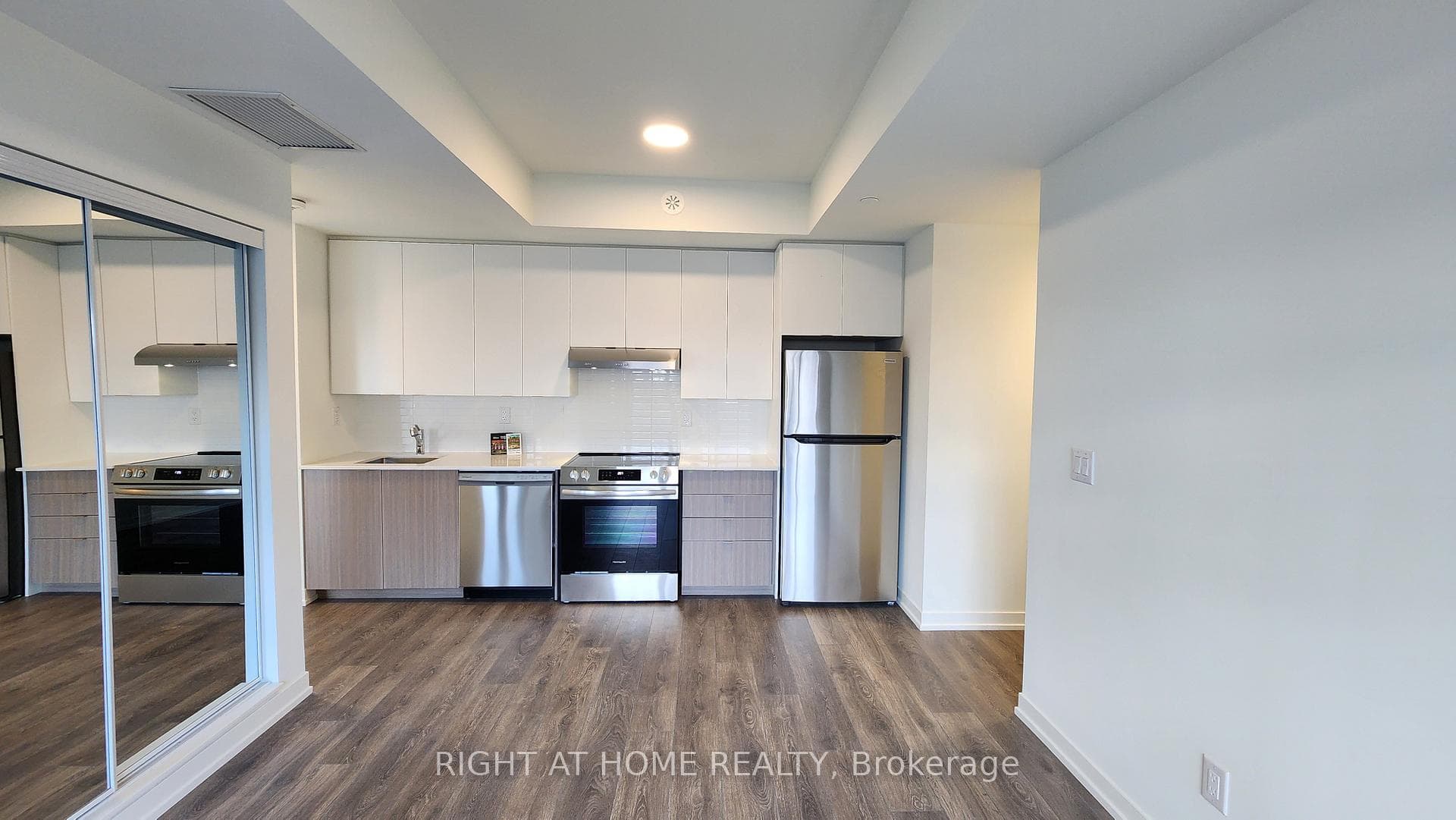 135 Canon Jackson Drive Unit 403 photo 5