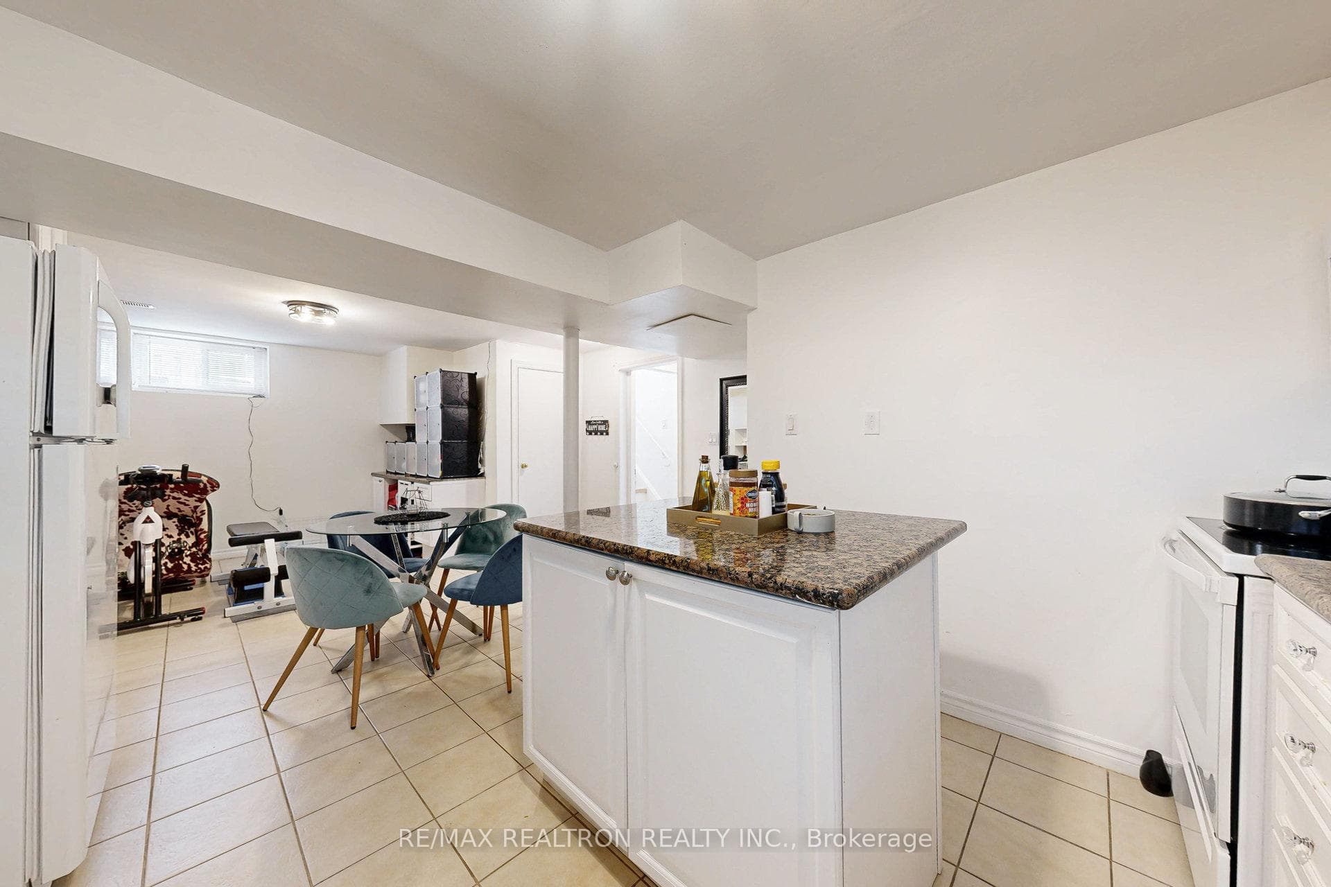103 Aurora Heights Drive photo 32