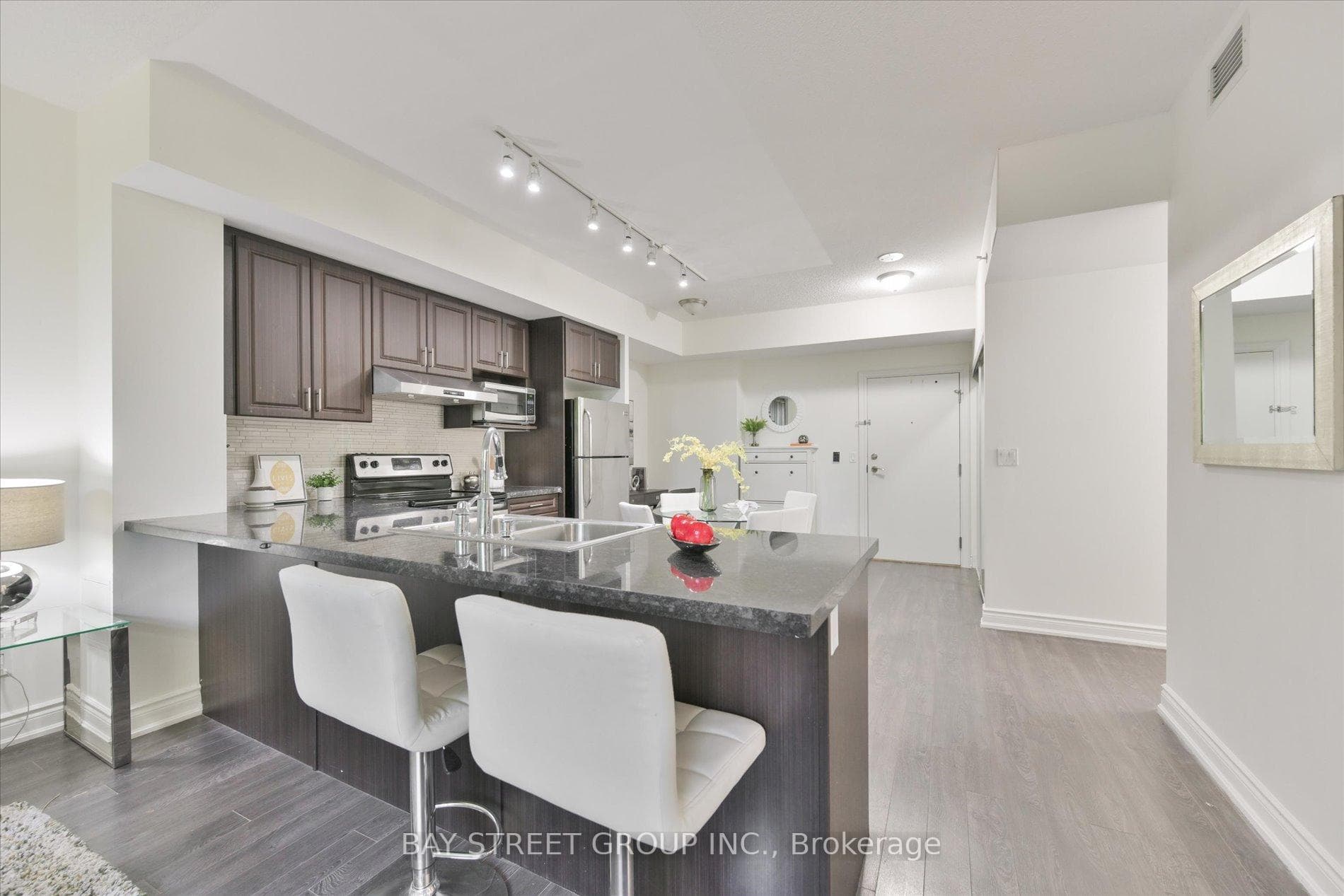 89 South Town Centre Boulevard Unit 317 photo 8