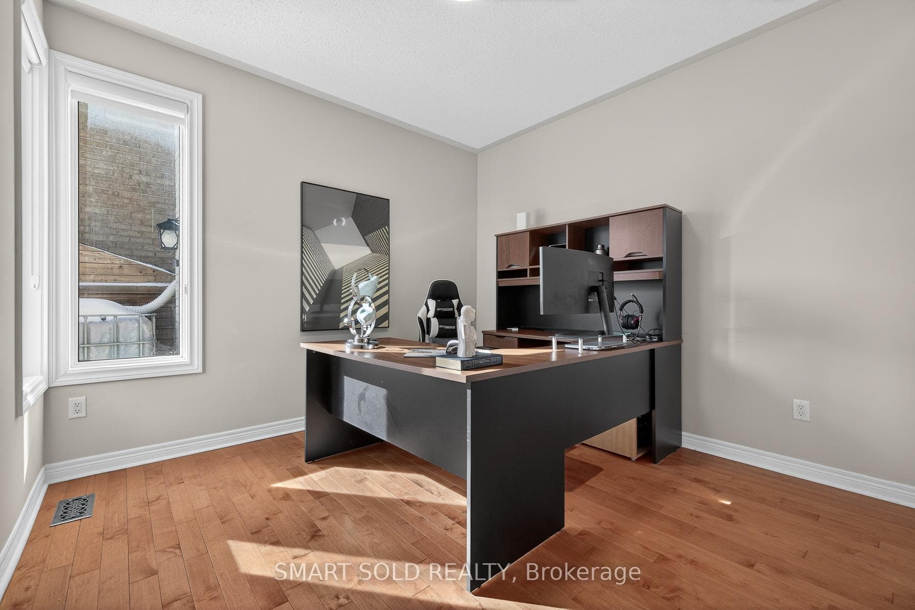 35 Routledge Drive photo 20