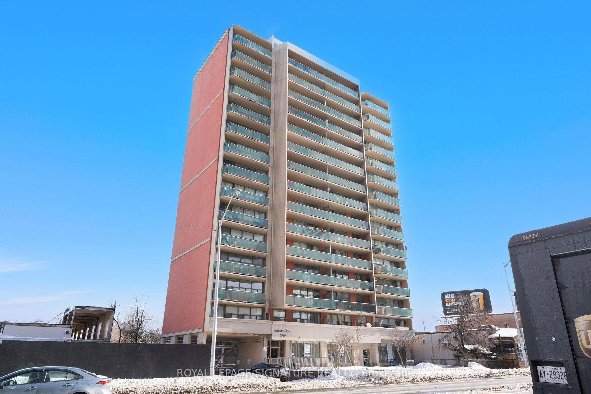 5949 Yonge Street Unit 802 photo 1