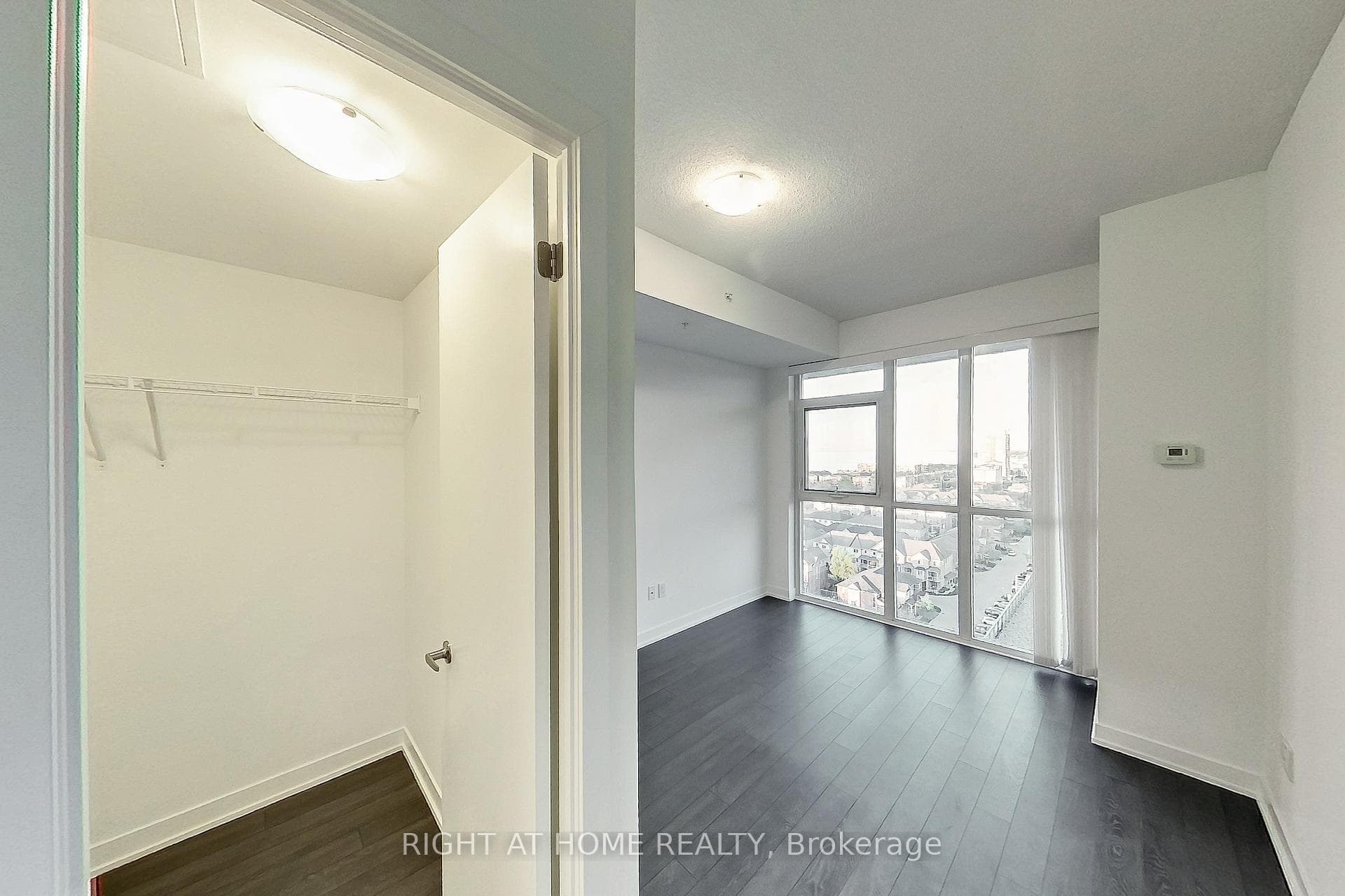 550 North Service Road Unit 1308 photo 11