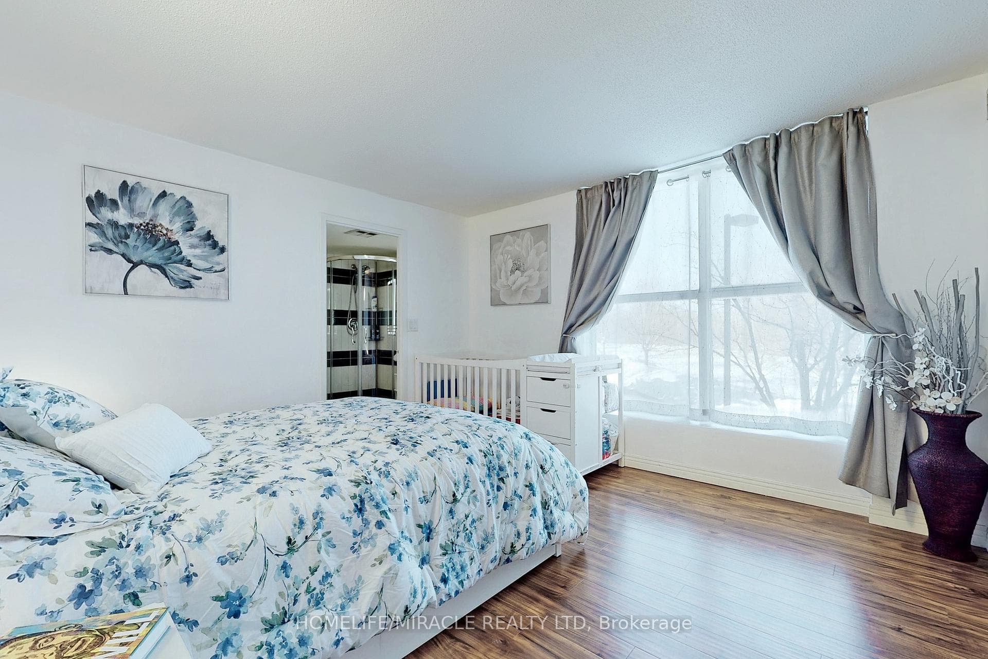 90 Dale Avenue Unit 201 photo 13