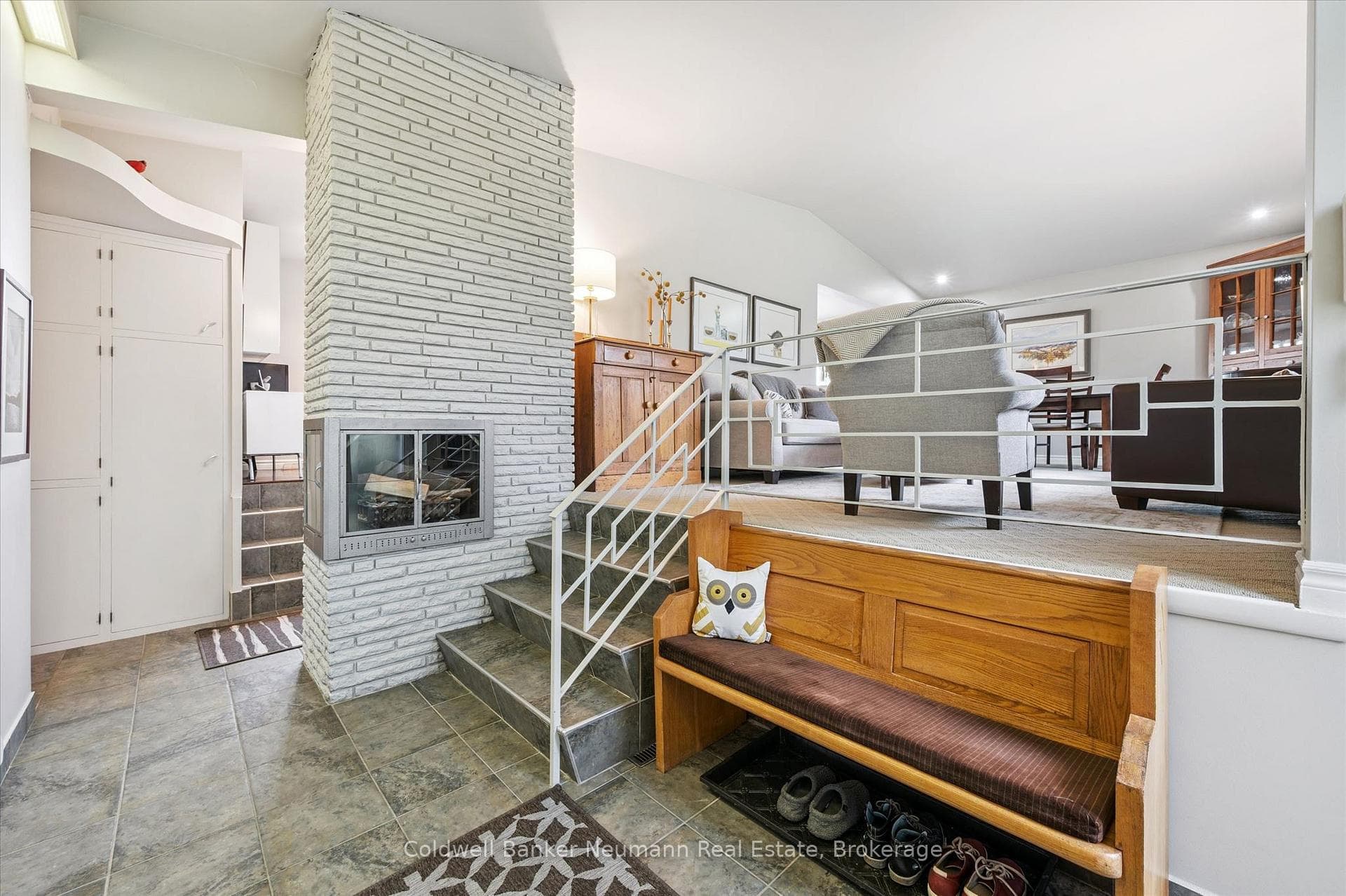20 Harcourt Drive photo 7