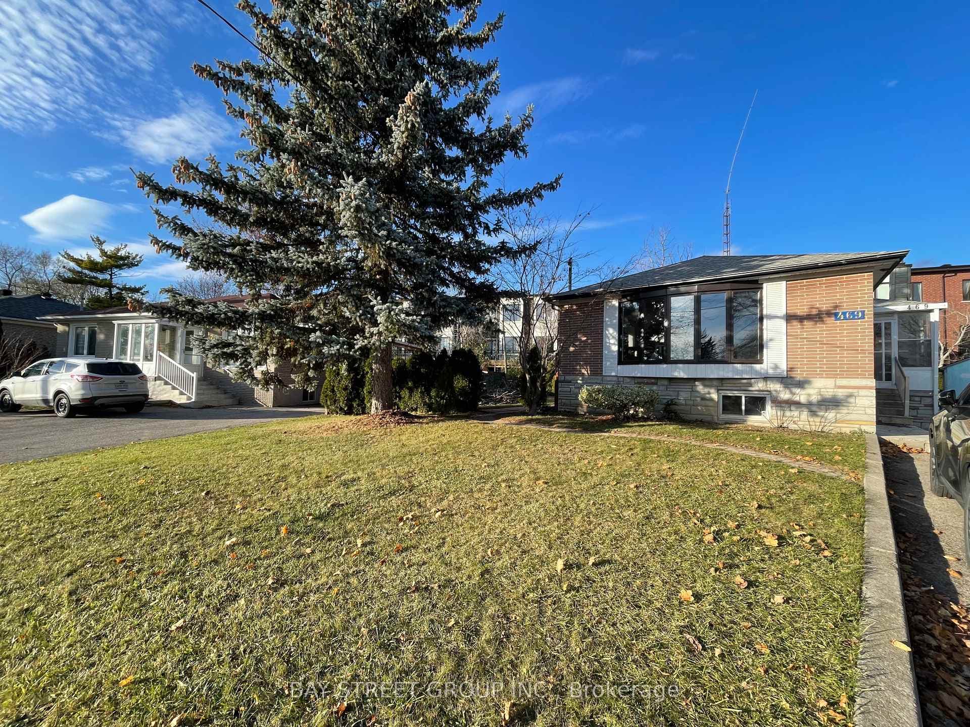 469 Lynett Crescent Unit BSMT photo 1