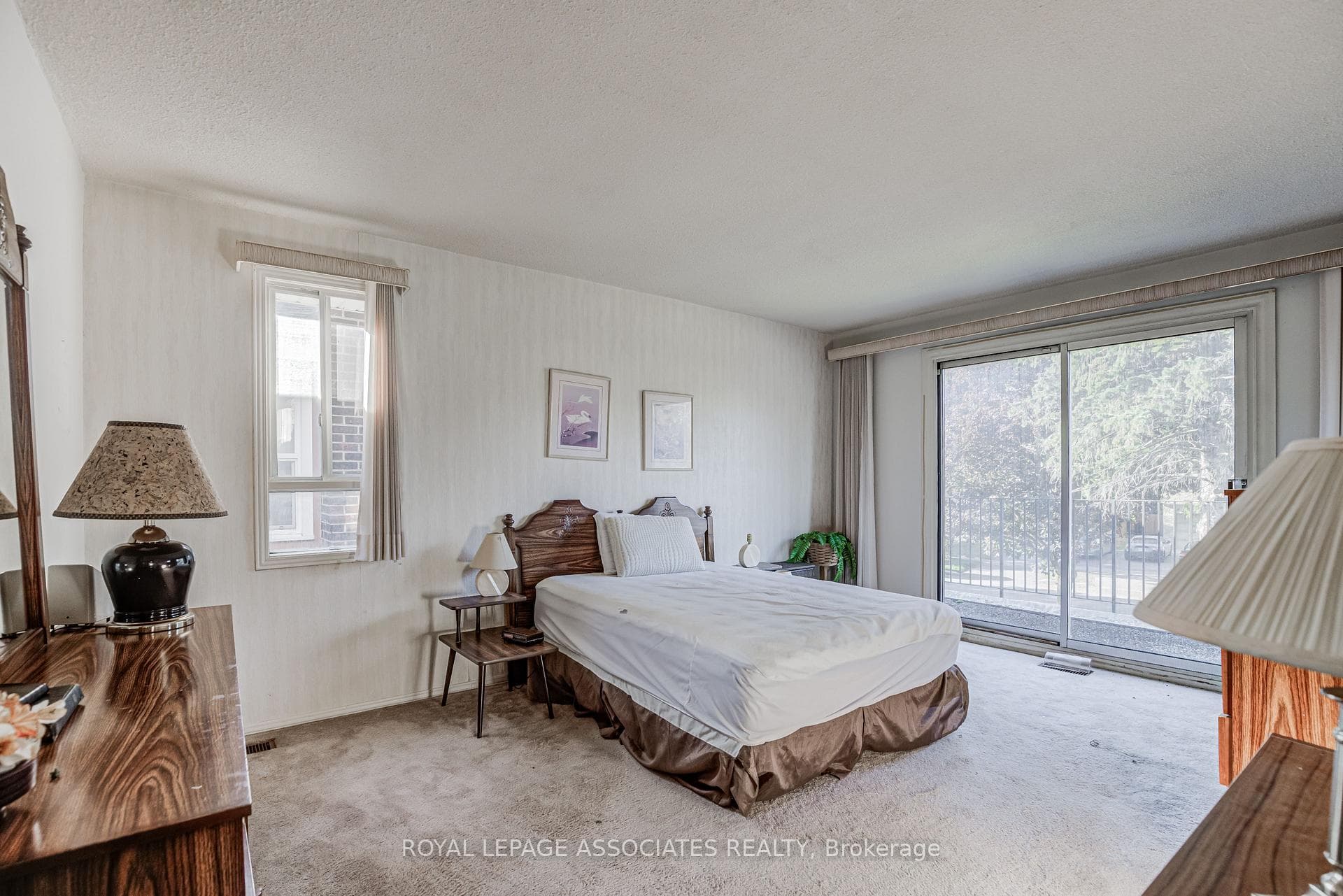 1801 Storrington Street photo 9