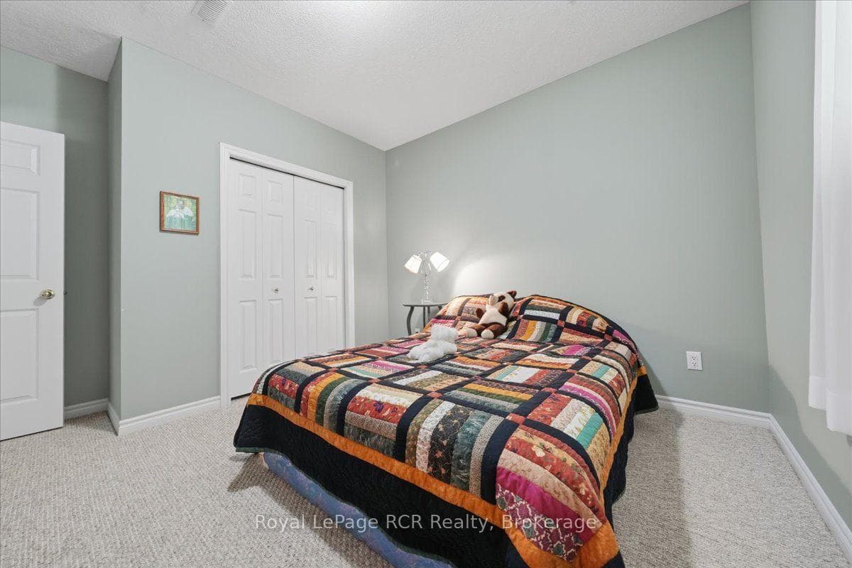 255 2nd Avenue photo 36