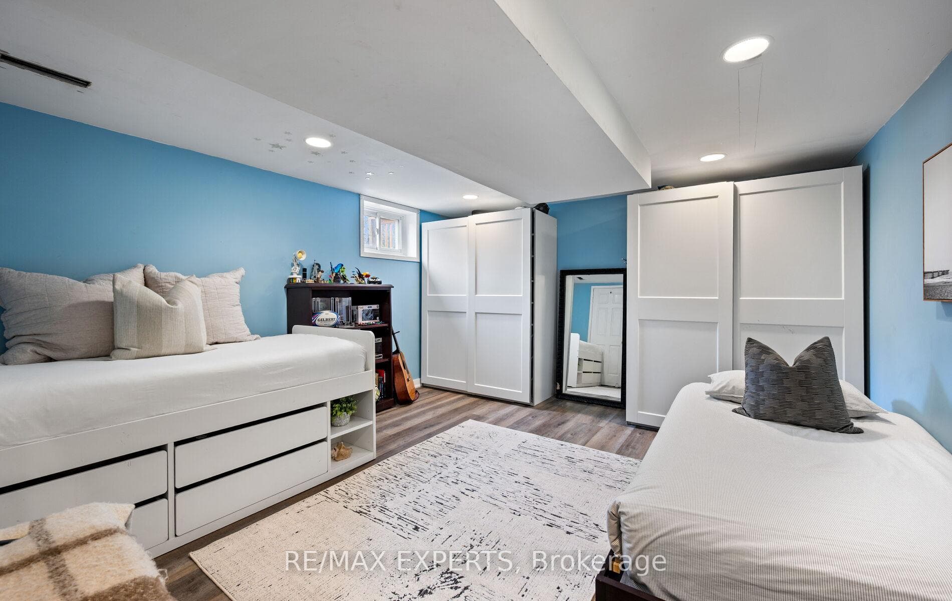 12 Simon Drive photo 33