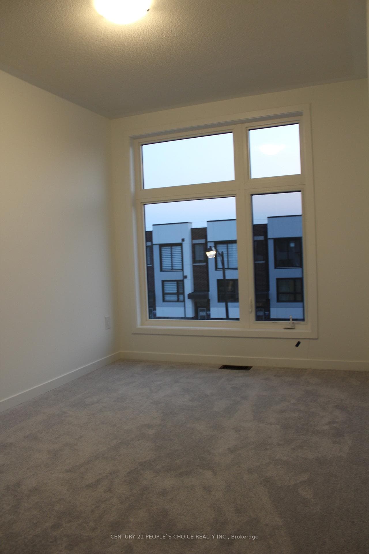 11 Bateson Street photo 20