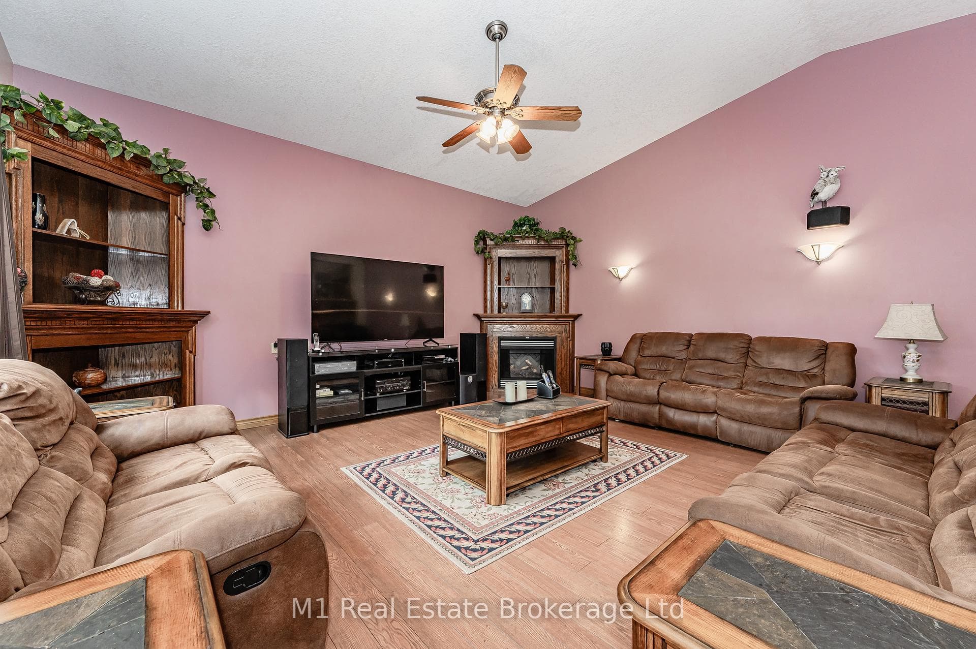 6946 FIFE Road photo 9