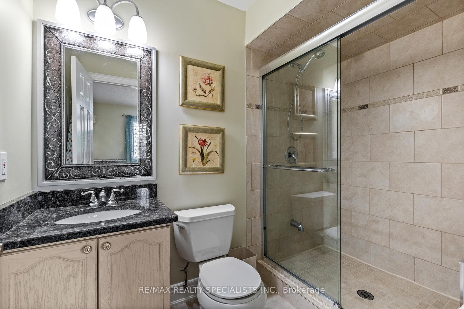 3 piece Ensuite Bathroom