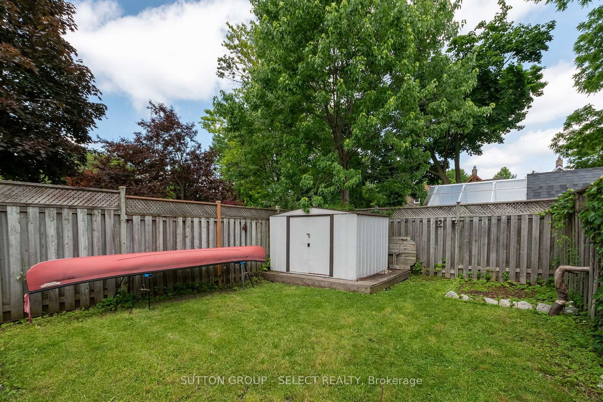 852 Lorne Avenue photo 35