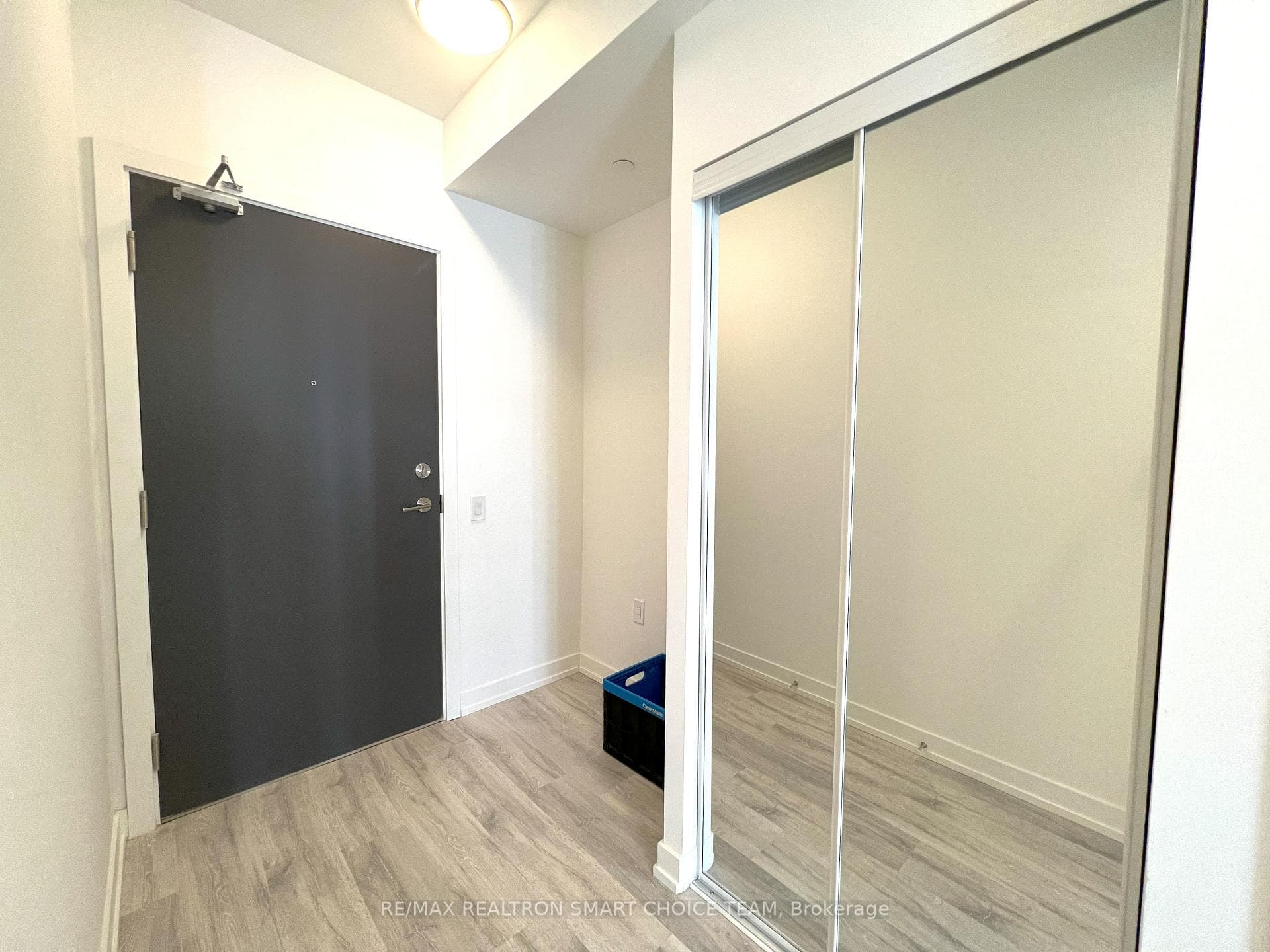 8 Olympic Garden Drive Unit 2610 photo 4
